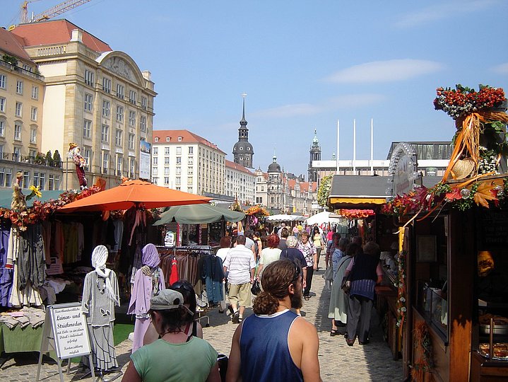 An jedem Wochentag gibt es in Dresden einen Markt